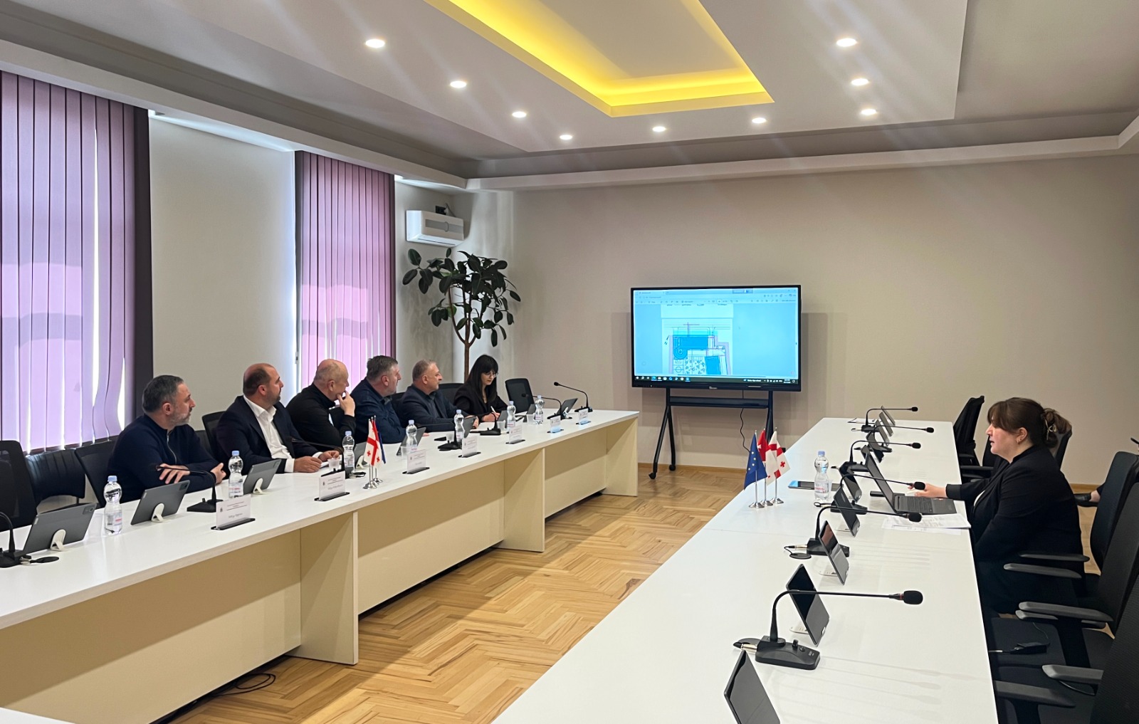 საკრებულოში სამი კომისიის სხდომა გაიმართა