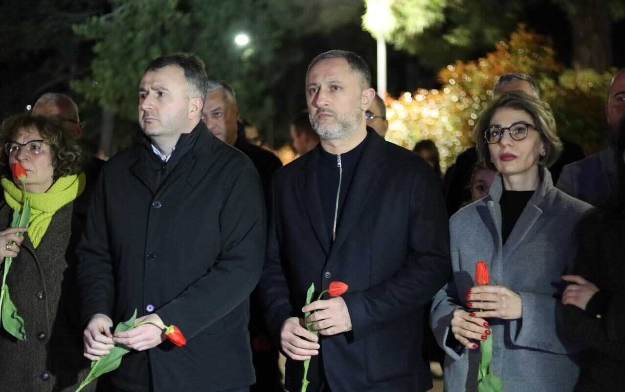 რუსთავში 9 აპრილის გმირები გაიხსენეს
